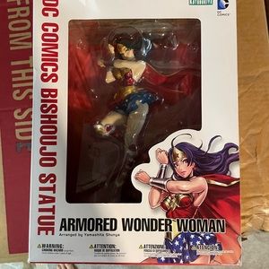 Wonder Woman Bishoujo Statue NIB